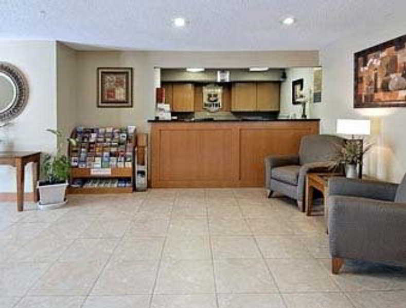 Super 8 By Wyndham Panama City Bagian luar foto